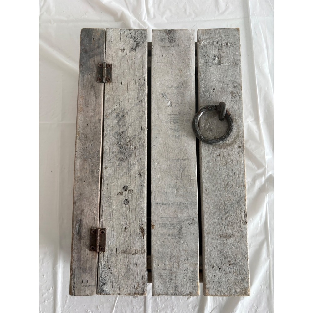 Rustic Whitewash Wooden Key Cabinet Box Wall Hanging 8 Hook Farmhouse Decor